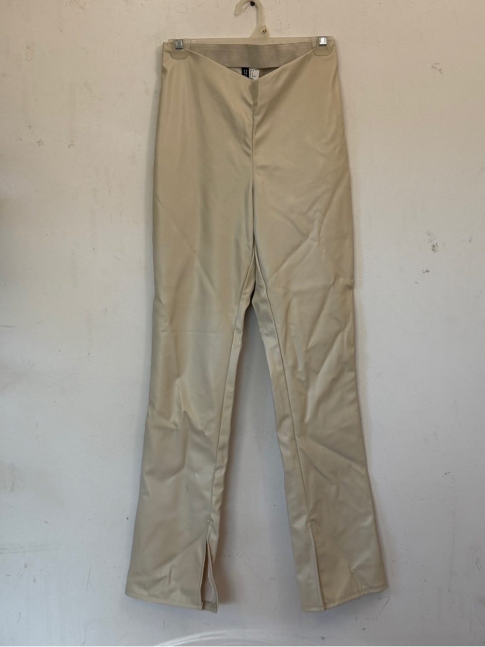 H&M Cream Pleather Flare Leggings Size 25